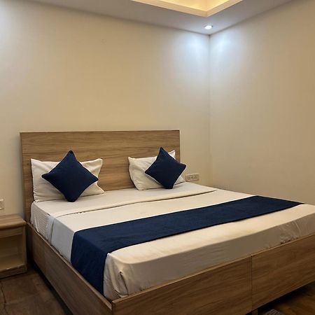 Airport Hotel Golden Bliss Near Delhi Airport New Delhi Exterior foto